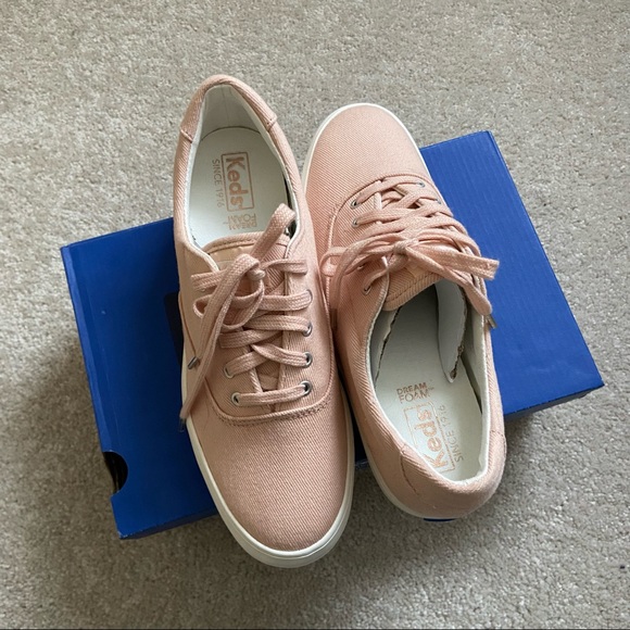 [SOLD] NIB Keds Women’s Rise Denim Shoes in Spanish Villa/Peach - Picture 4 of 9
